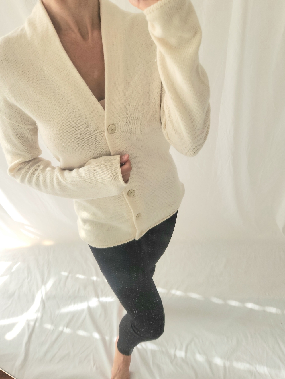 Theory Cashmere Cream Button-Front V-Neck Cardigan